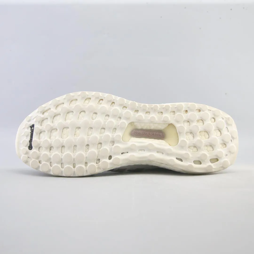 ADIDAS ULTRA BOOST DNA S&L
