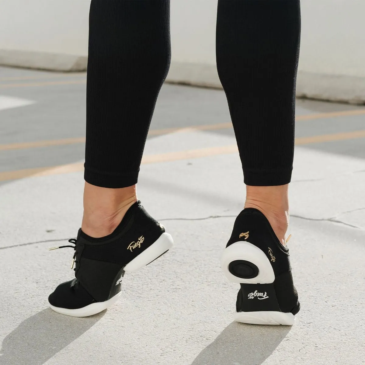 Black | Split-sole (Collective)