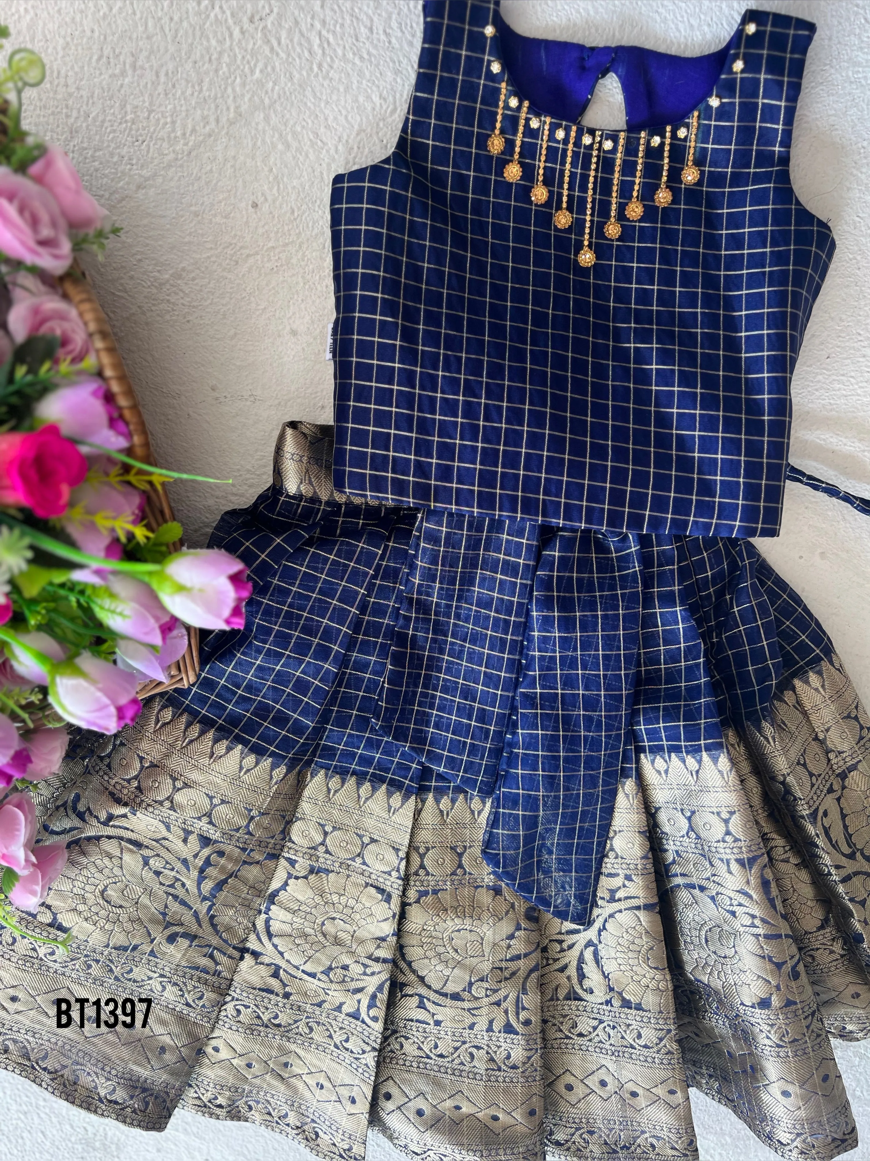BT1397  Ethnic Traditional wear