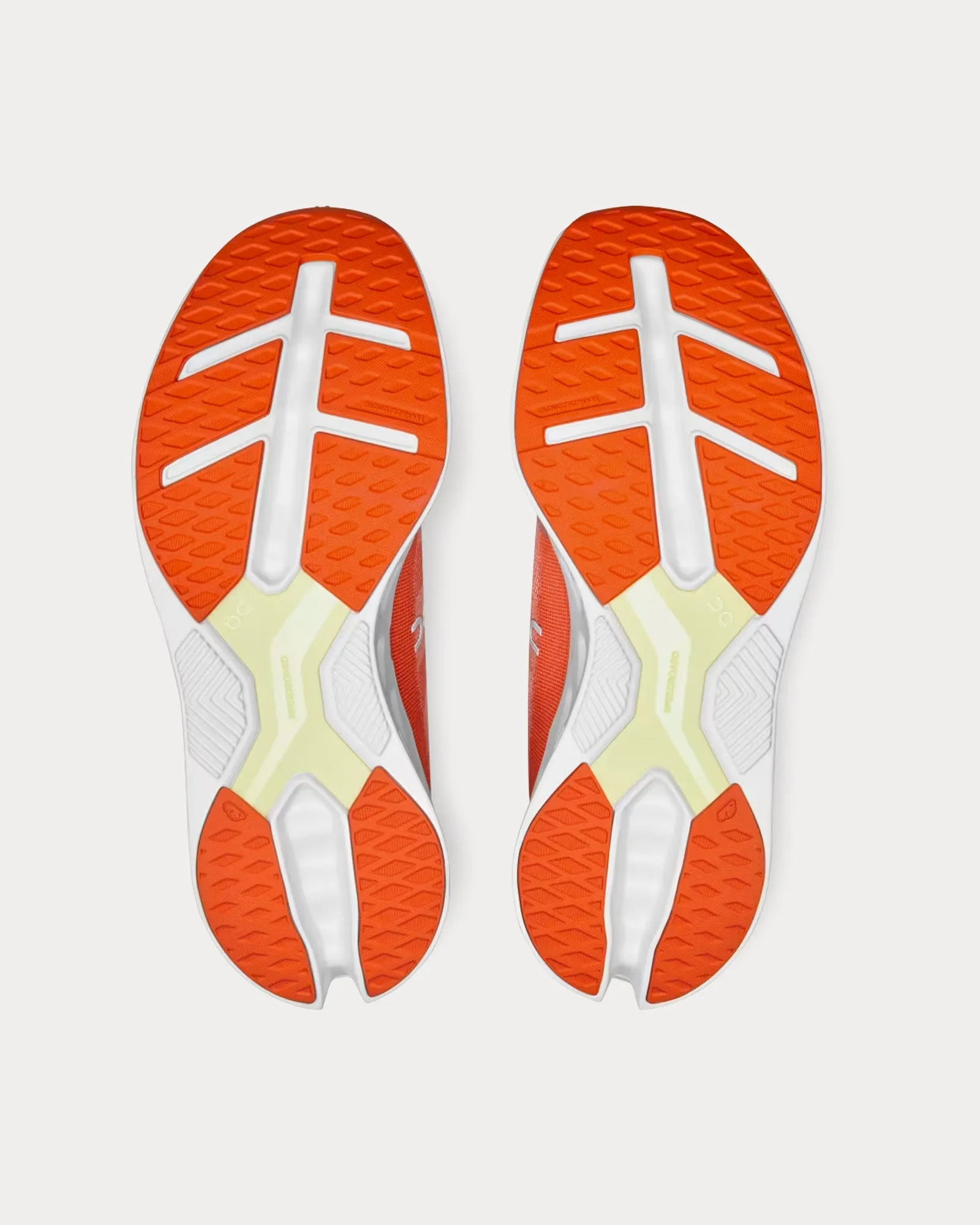 Cloudeclipse Flame / Ivory Running Shoes