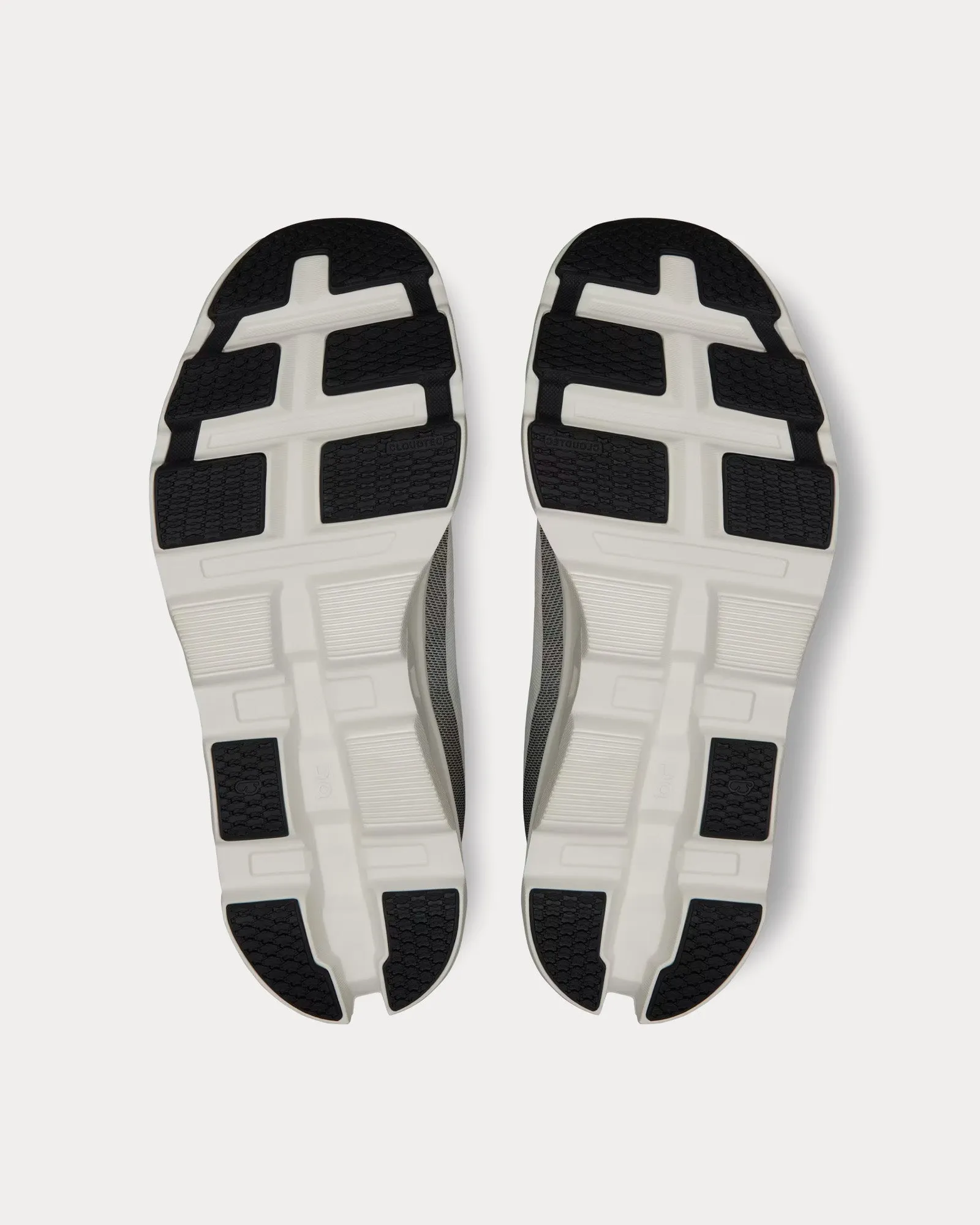 Cloudmonster 2 Undyed / Frost Running Shoes