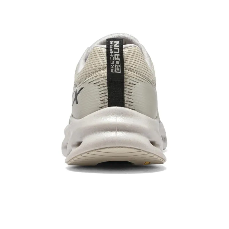 GO RUN SWIRL TECH SPEED - 220907/NAT