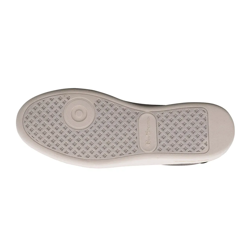 Hampton Lace Up Sneakers