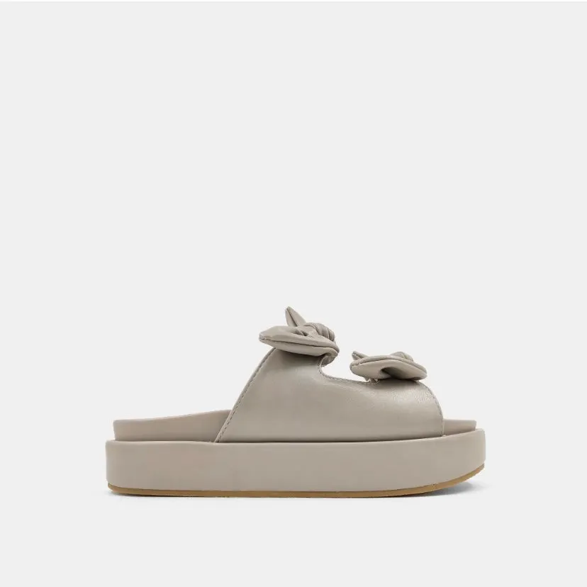 KIKI Flatform Sandal