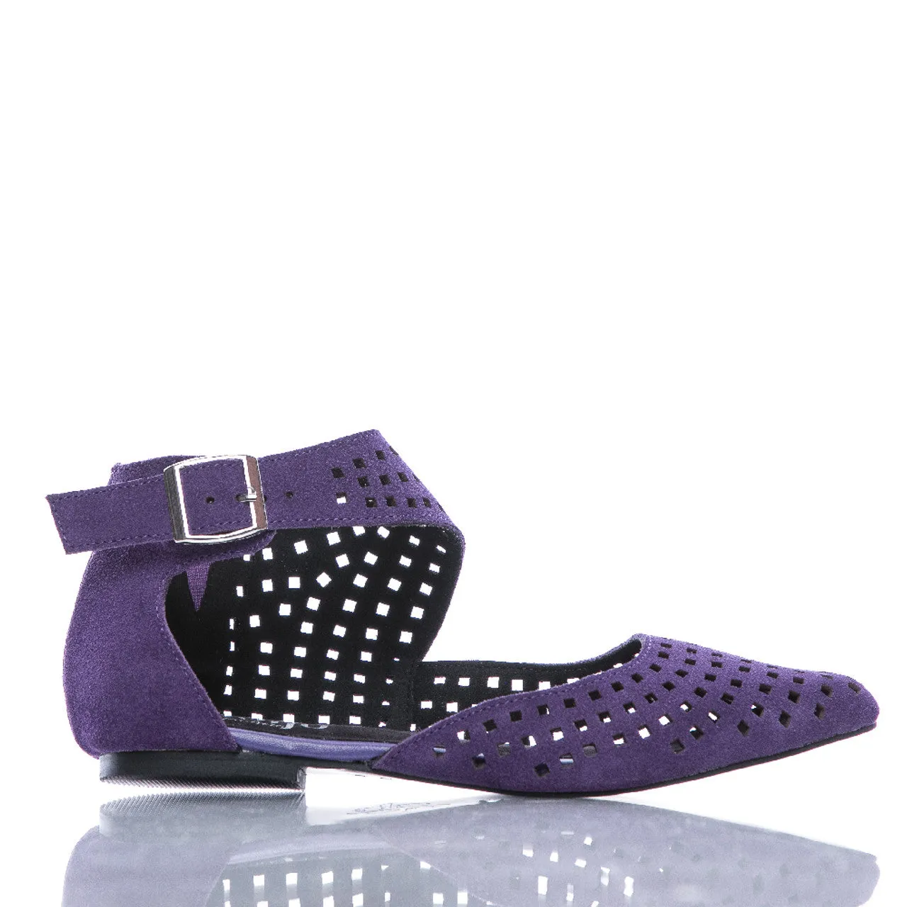 Leola - Closed Toe Dance Flats (Street Sole)