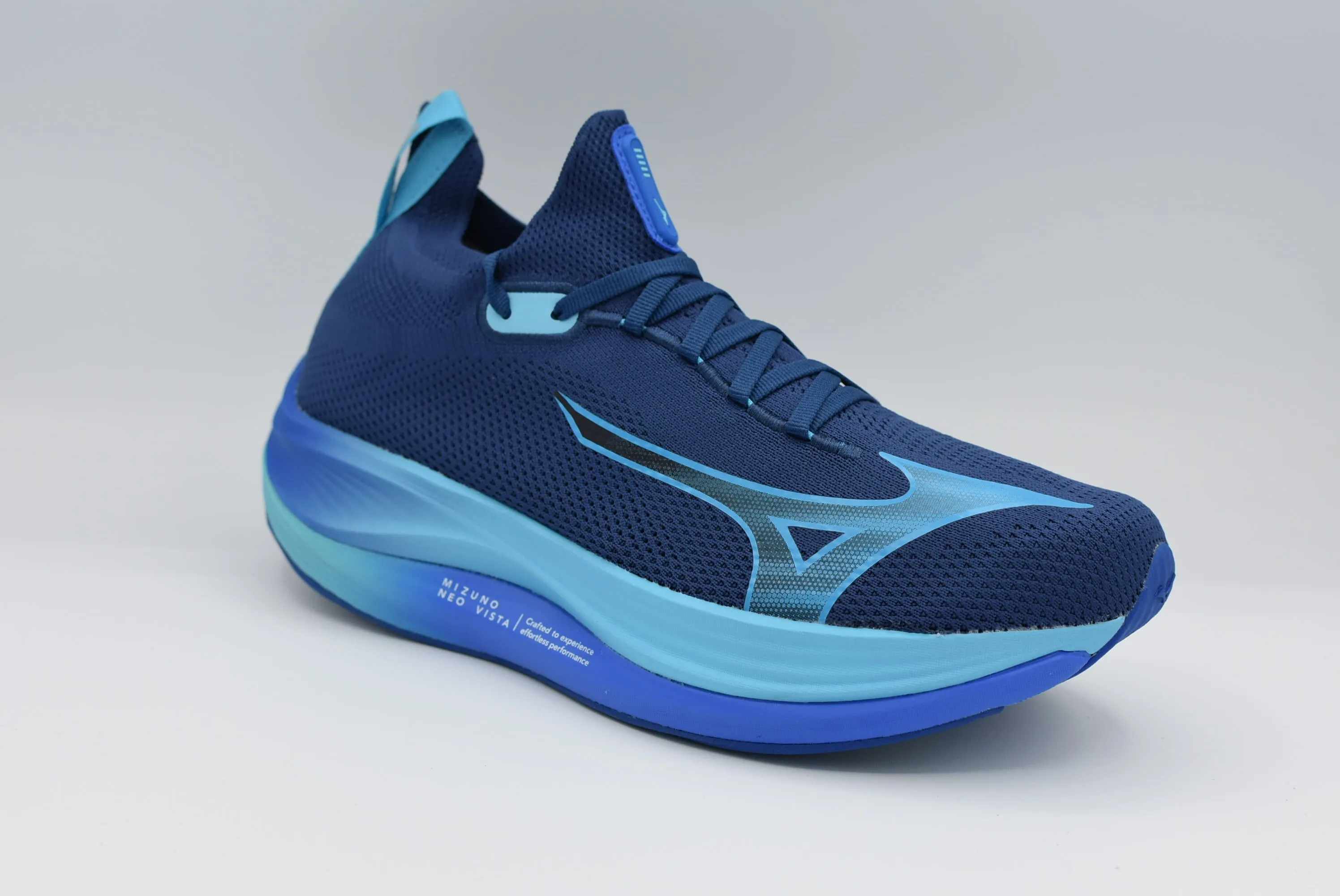 Mizuno Neo Vista Mens