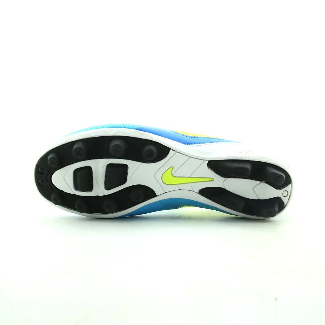 NIKE ENGANCHE III FG-R
