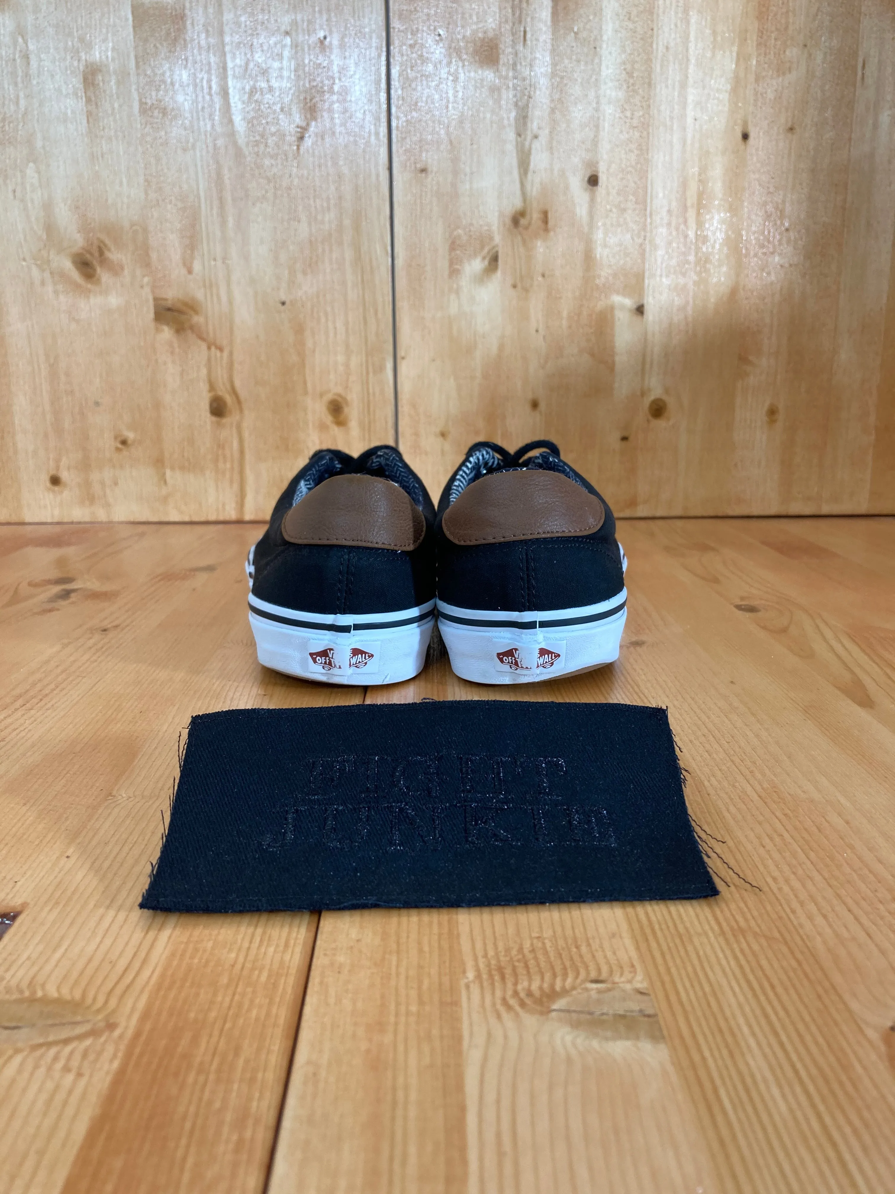 VANS LOW TOP SKATEBOARDING SKATEBOARD Men's Size 11.5 Shoes Sneakers Black 721356
