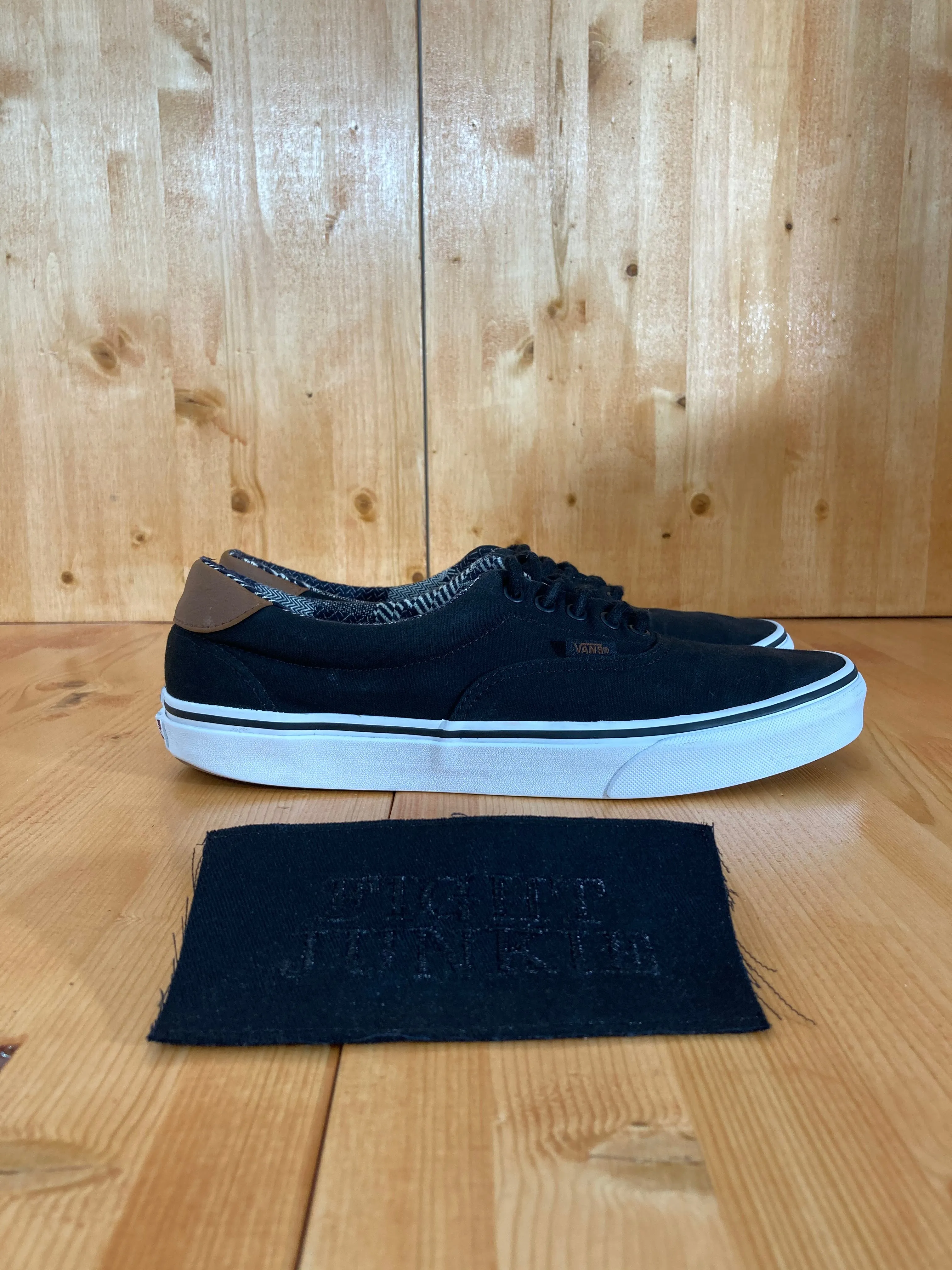 VANS LOW TOP SKATEBOARDING SKATEBOARD Men's Size 11.5 Shoes Sneakers Black 721356