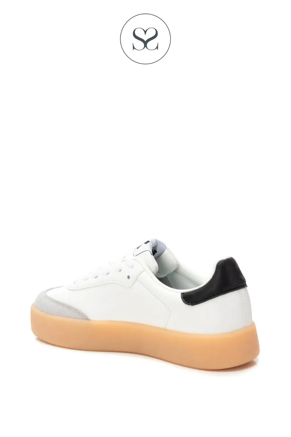 XTI 144050 WHITE & BLACK STRIPE PLATFORM TRAINERS